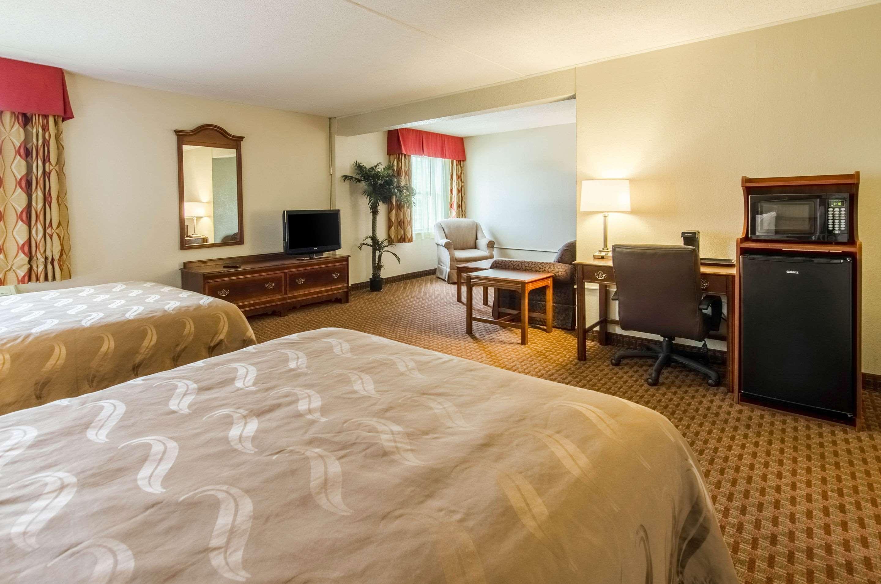Quality Inn & Suites Lexington Near I-64 And I-81 Timber Ridge Kültér fotó
