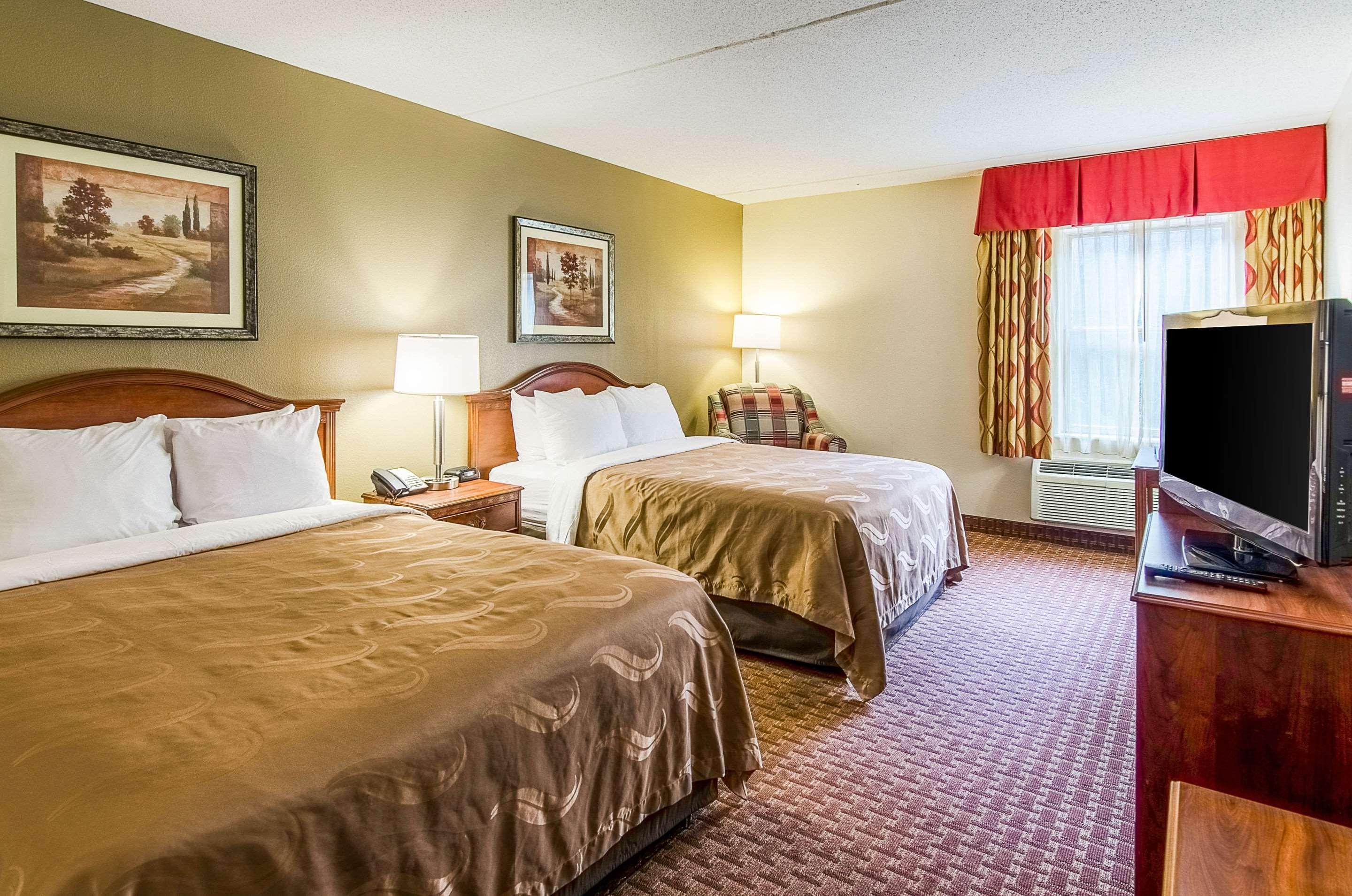 Quality Inn & Suites Lexington Near I-64 And I-81 Timber Ridge Kültér fotó