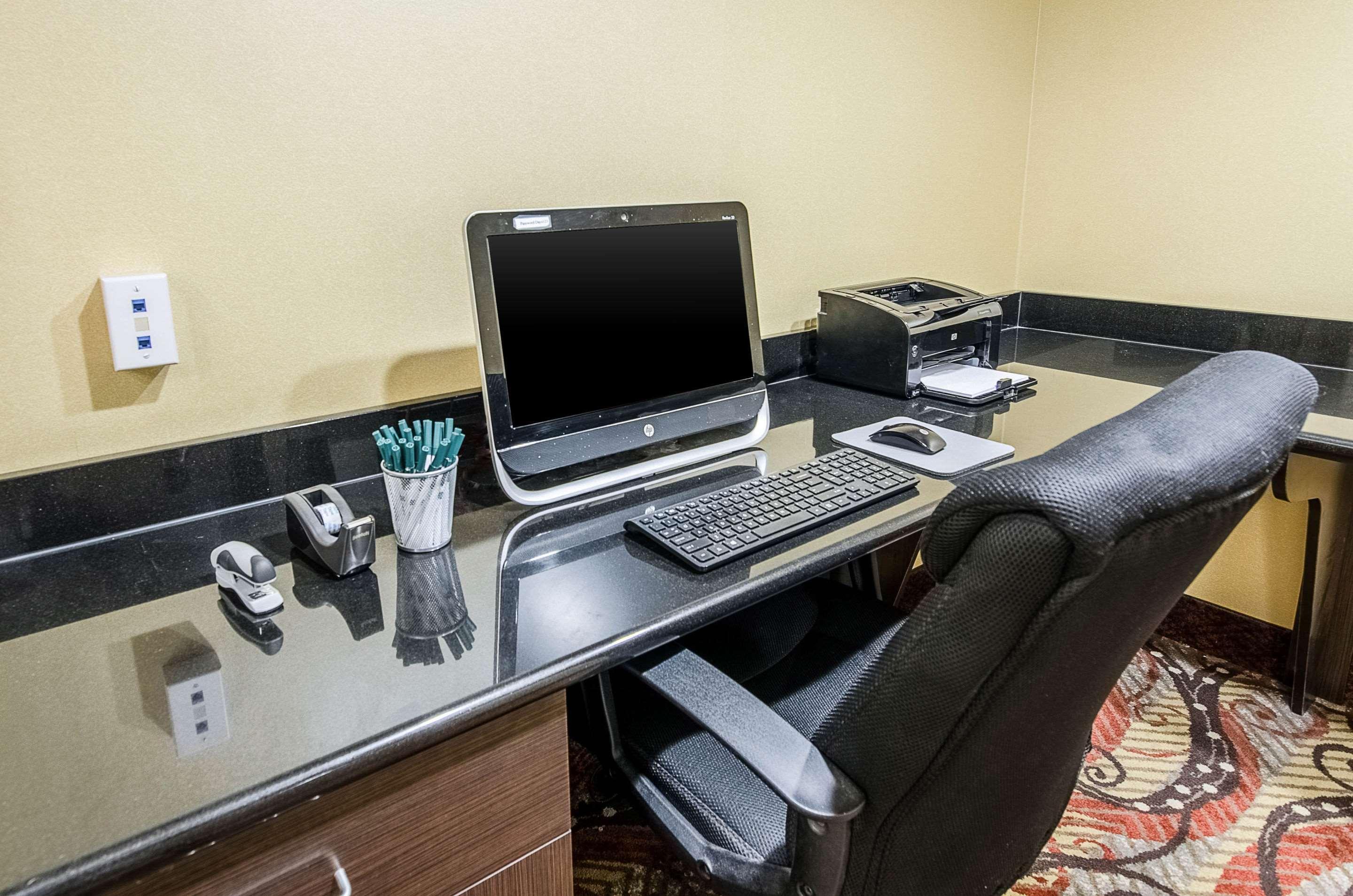 Quality Inn & Suites Lexington Near I-64 And I-81 Timber Ridge Kültér fotó