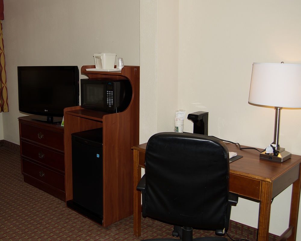Quality Inn & Suites Lexington Near I-64 And I-81 Timber Ridge Kültér fotó